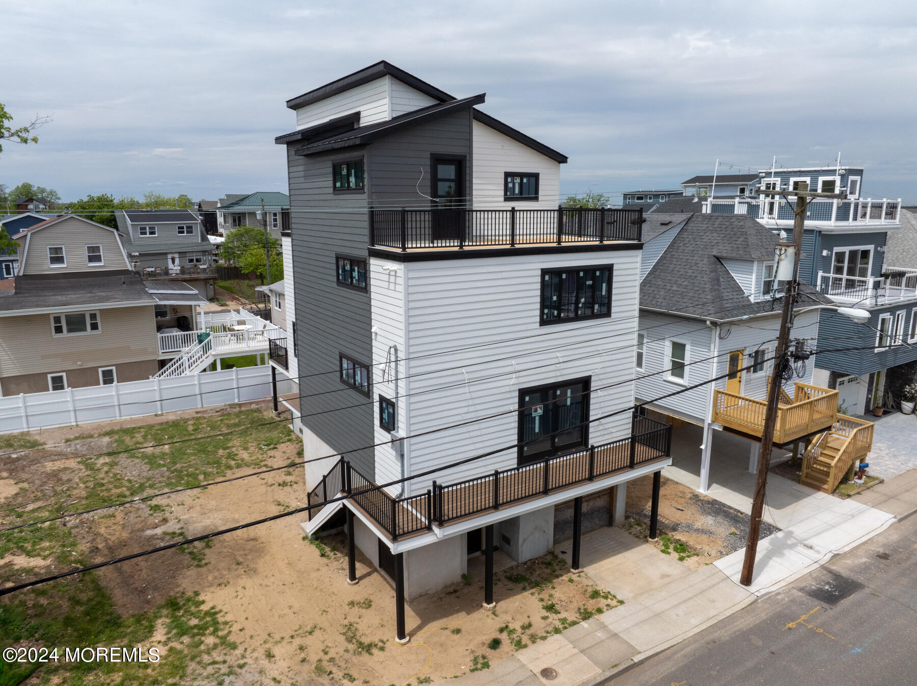 30 Seadrift Avenue