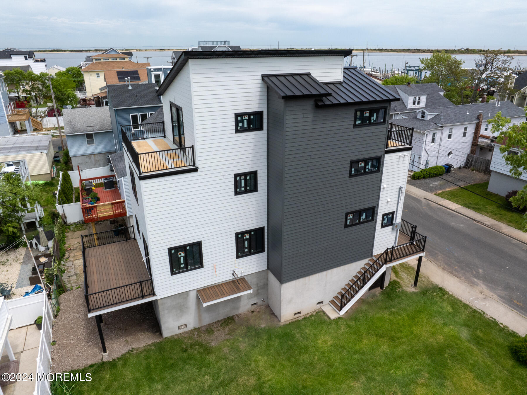 30 Seadrift Avenue