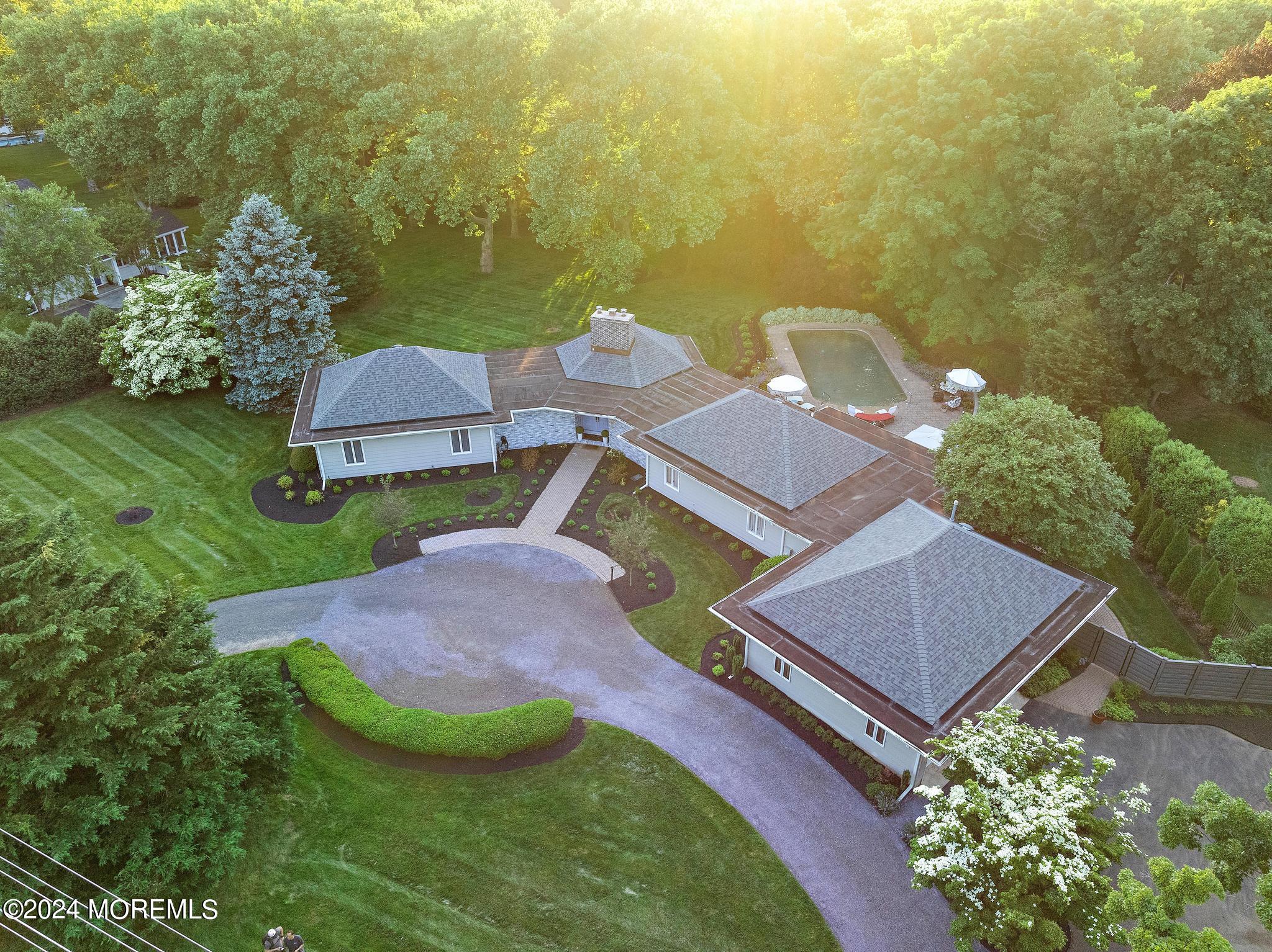 530 Ridge Road
