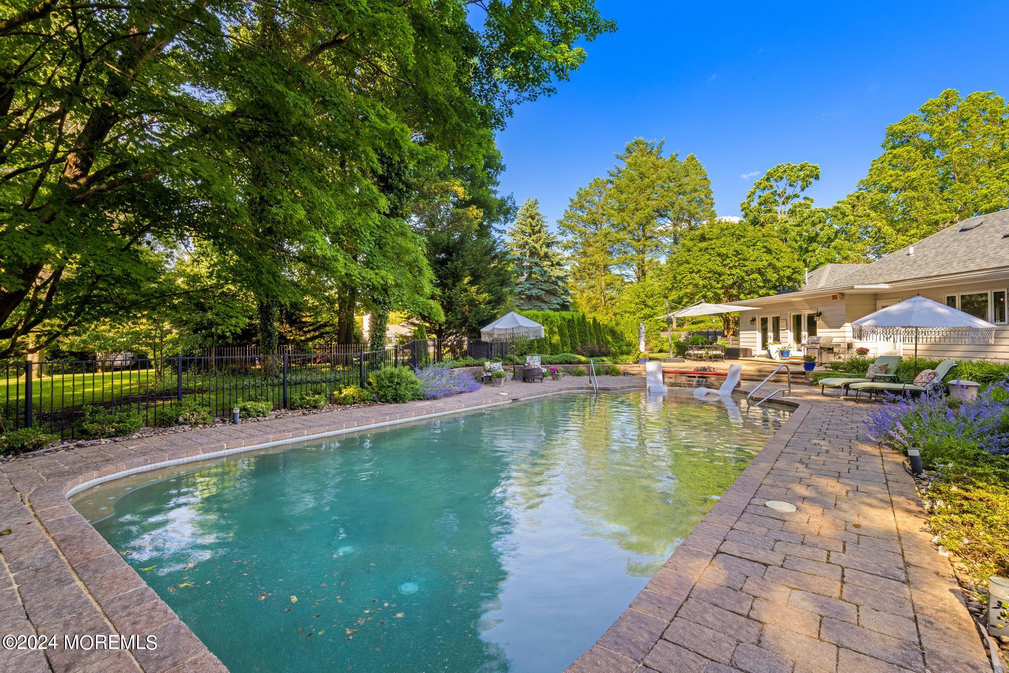 530 Ridge Road