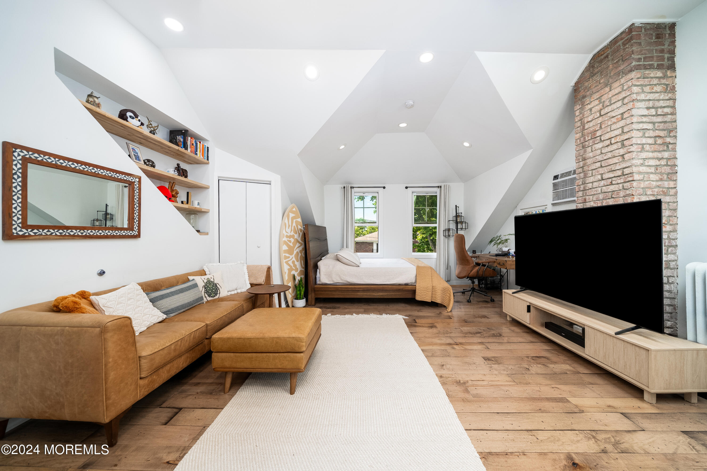 54 Highwood Terrace