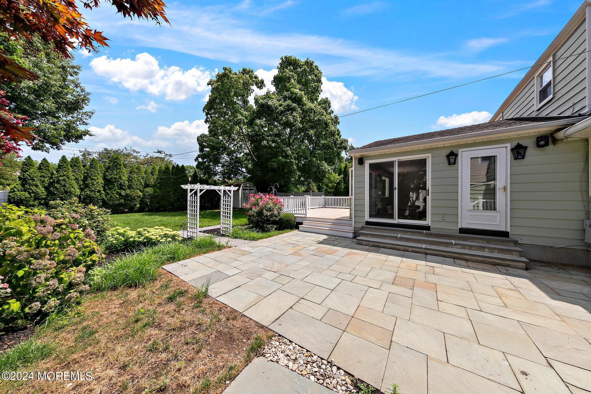 91 Forrest Avenue