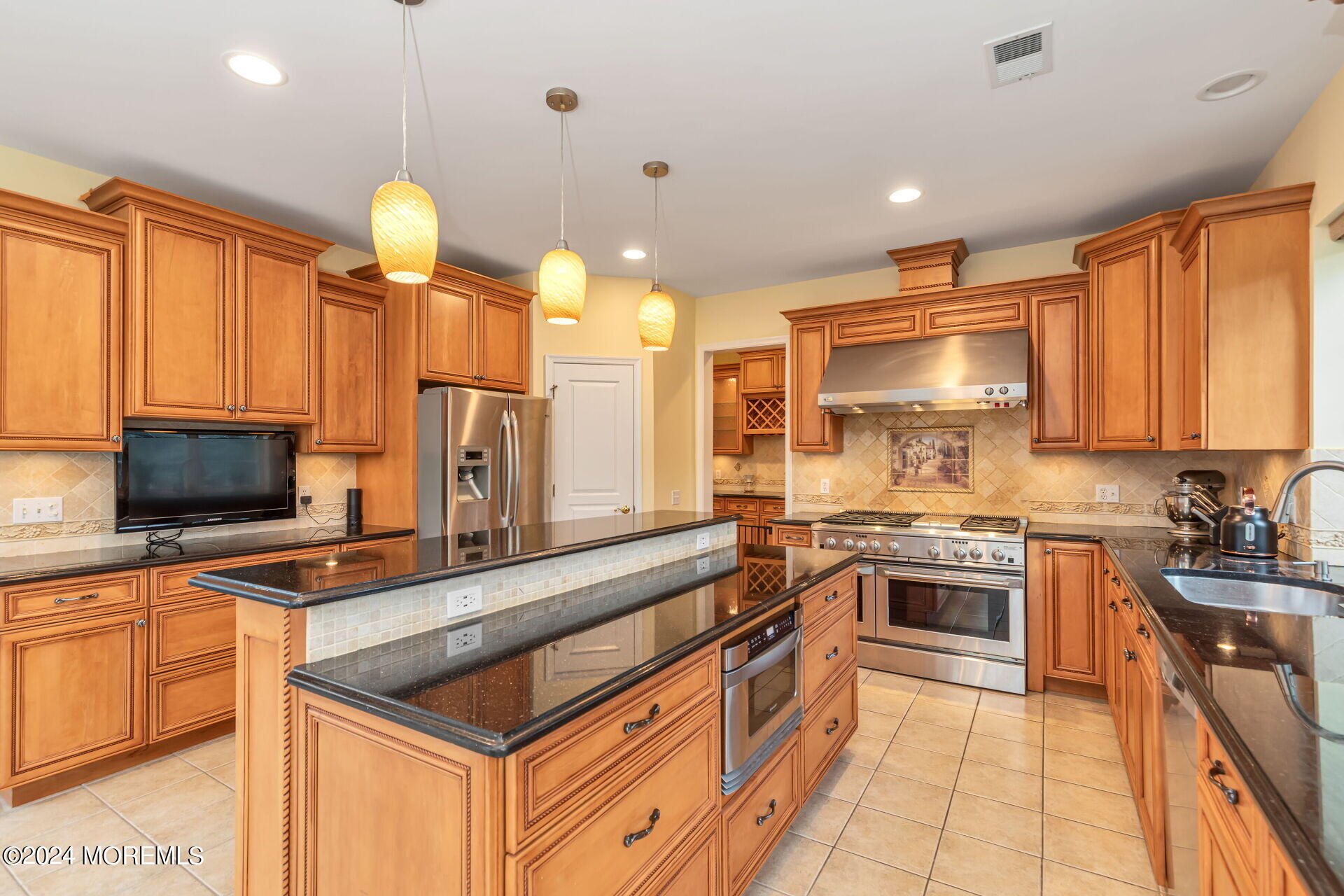 20 Crape Myrtle Drive