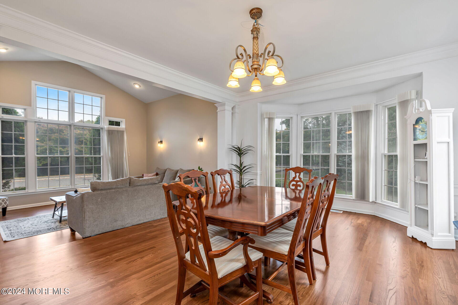 20 Crape Myrtle Drive