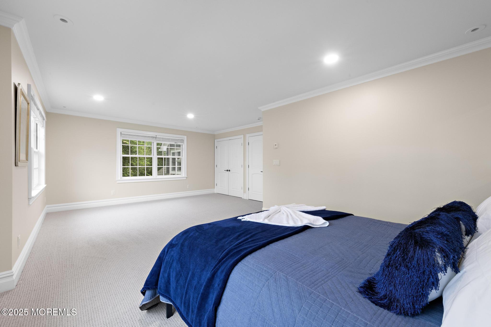 8 Black Point Horseshoe Street