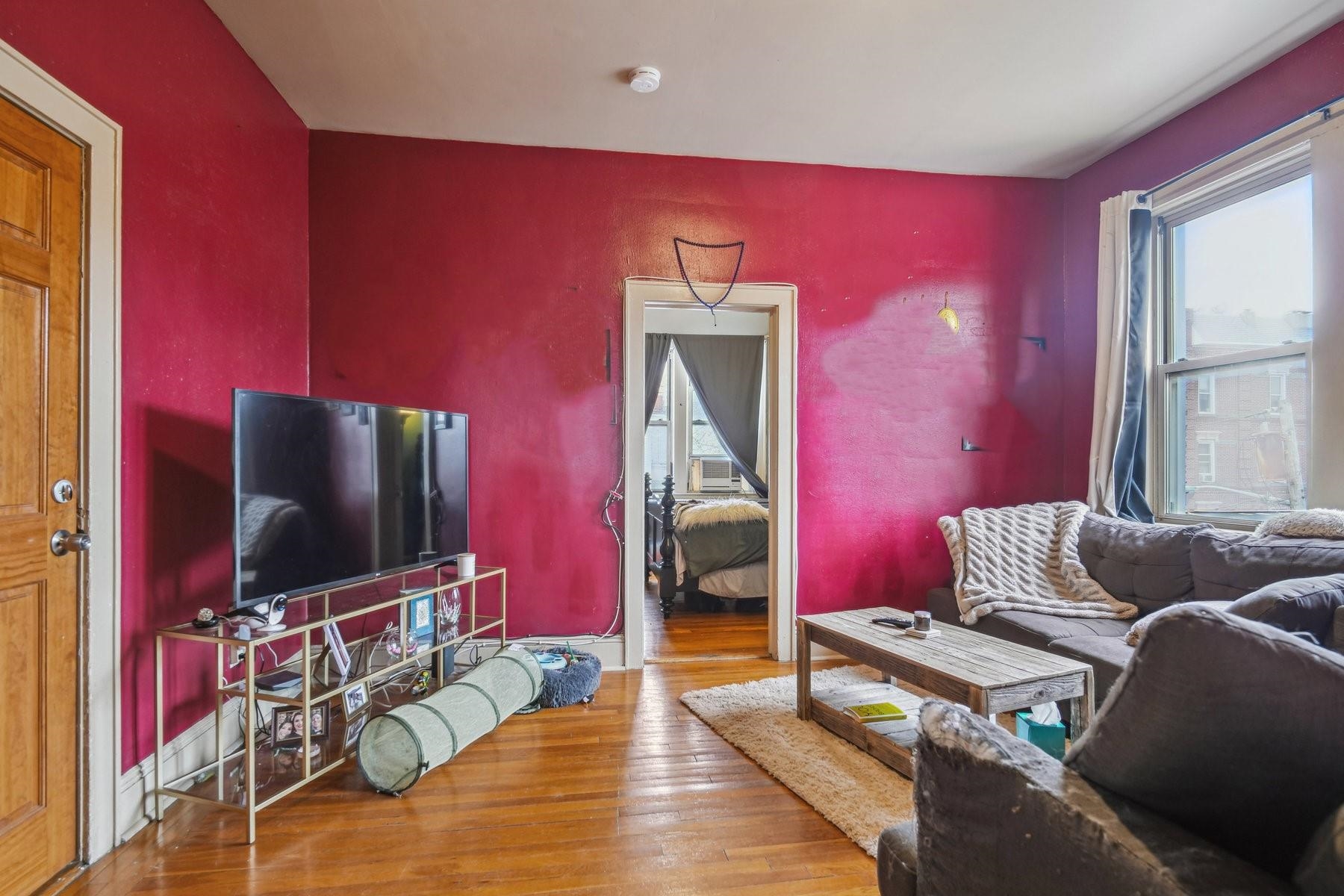 154 CHESTNUT AVE