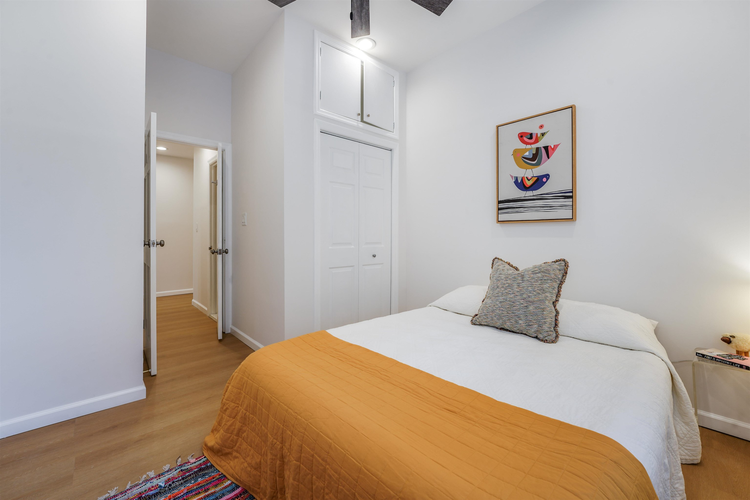 456 9TH ST Unit: 5