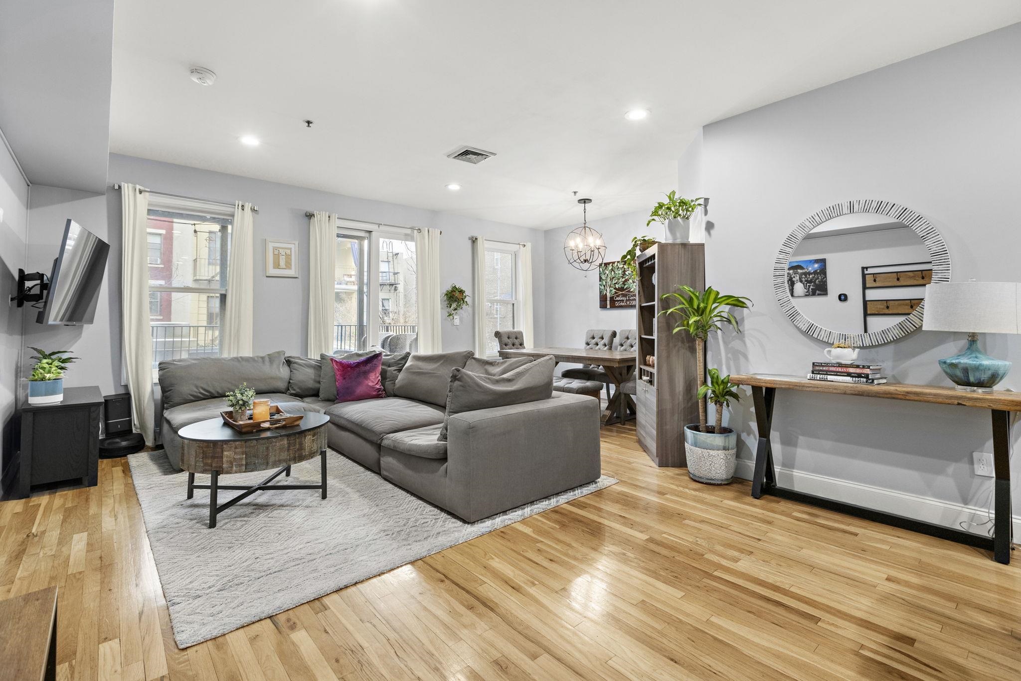 416 GRAND ST Unit: 2B