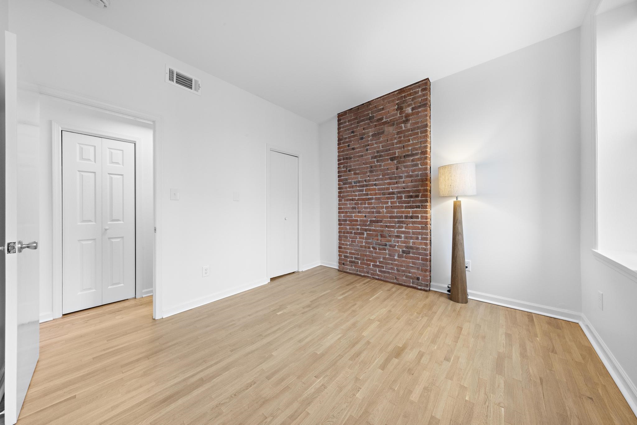 601 1ST ST Unit: 6