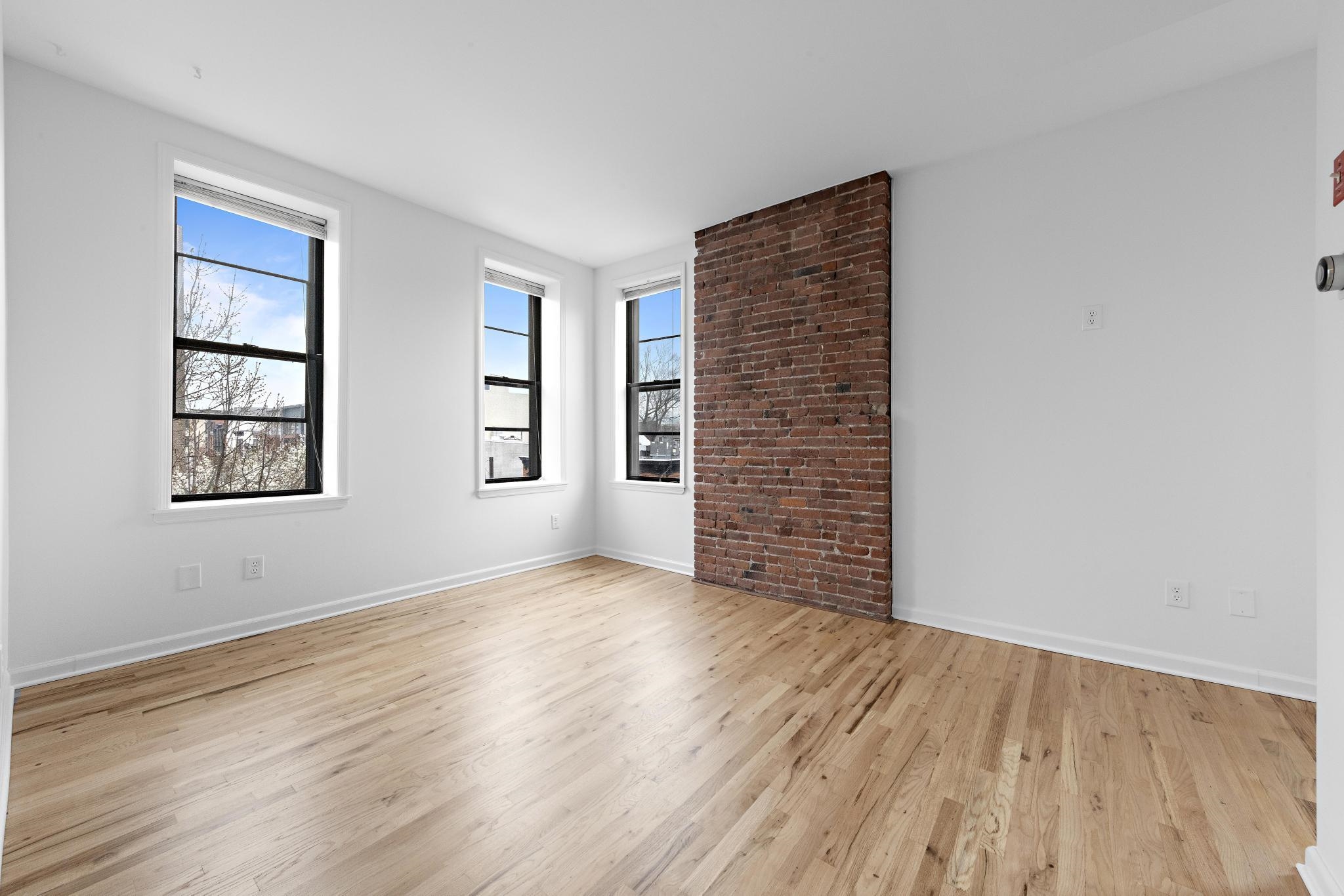 601 1ST ST Unit: 6