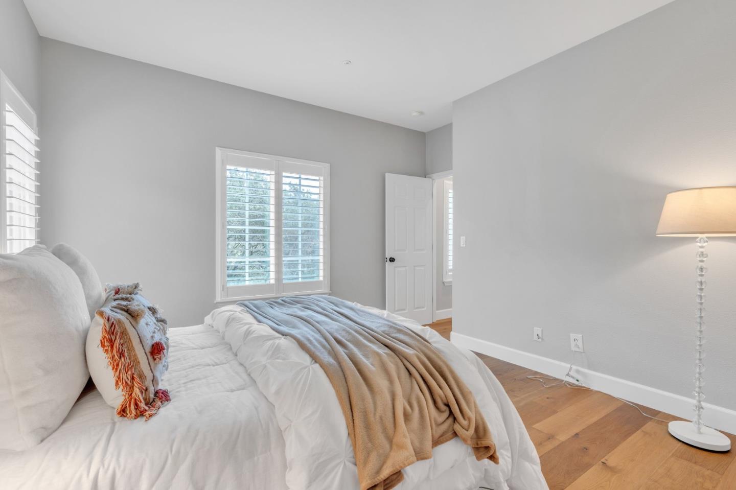 320 Alta Mesa Circle