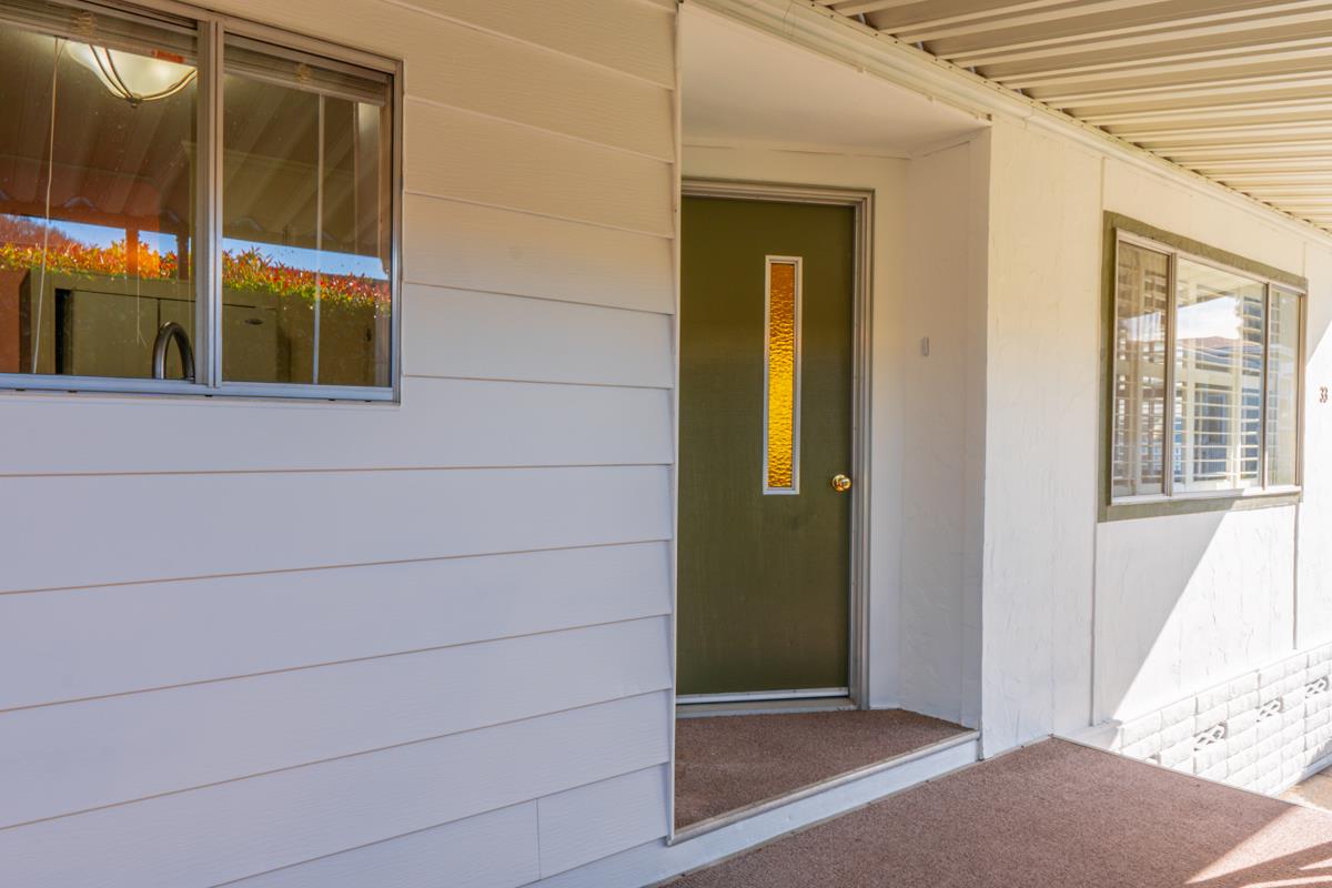 33 Quail Hollow Dr. Dr