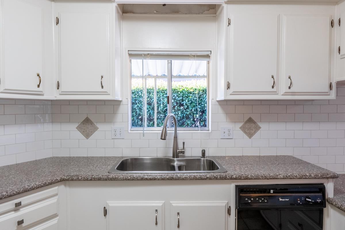 33 Quail Hollow Dr. Dr