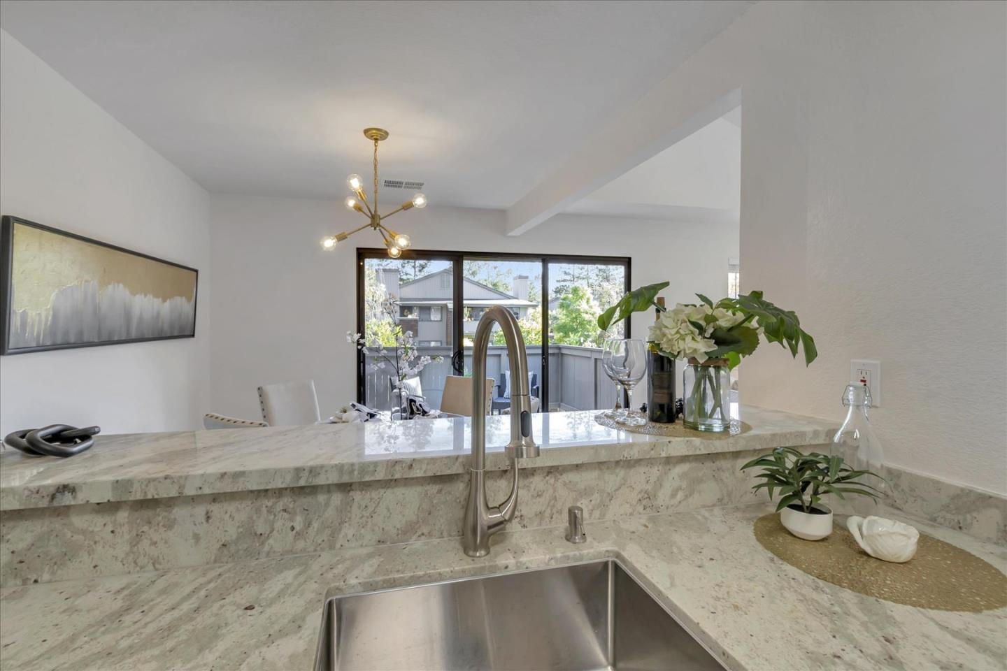 1511 La Terrace Circle Unit: 283