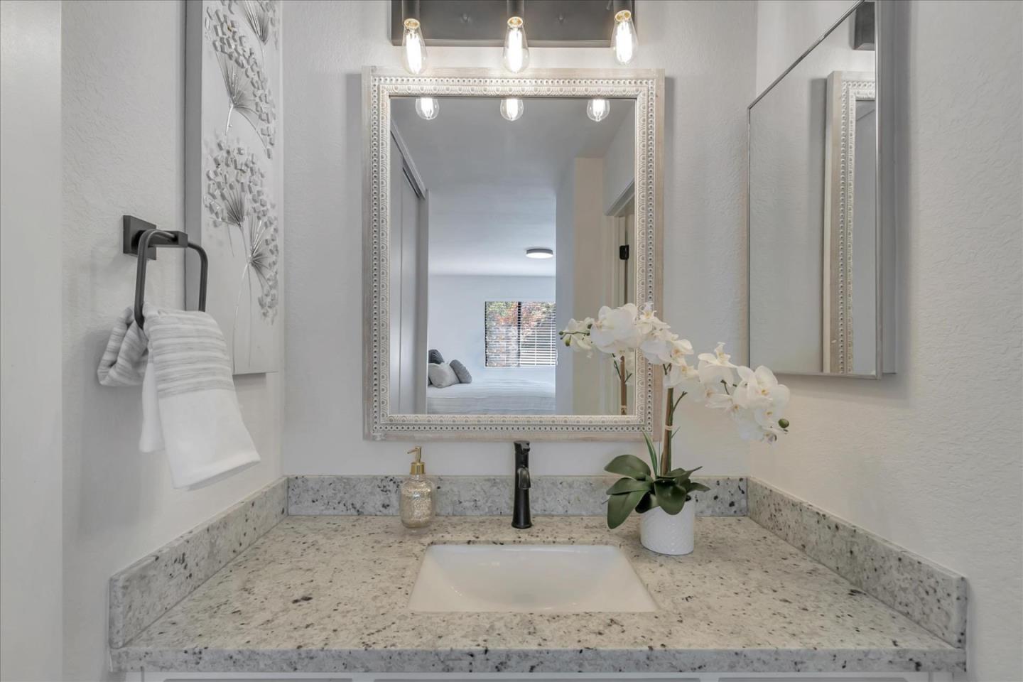 1511 La Terrace Circle Unit: 283