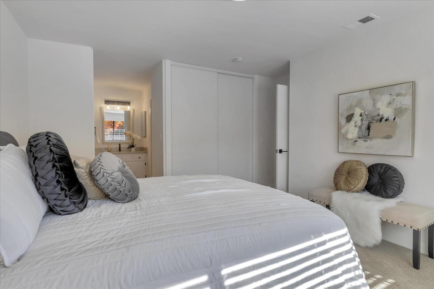 1511 La Terrace Circle Unit: 283