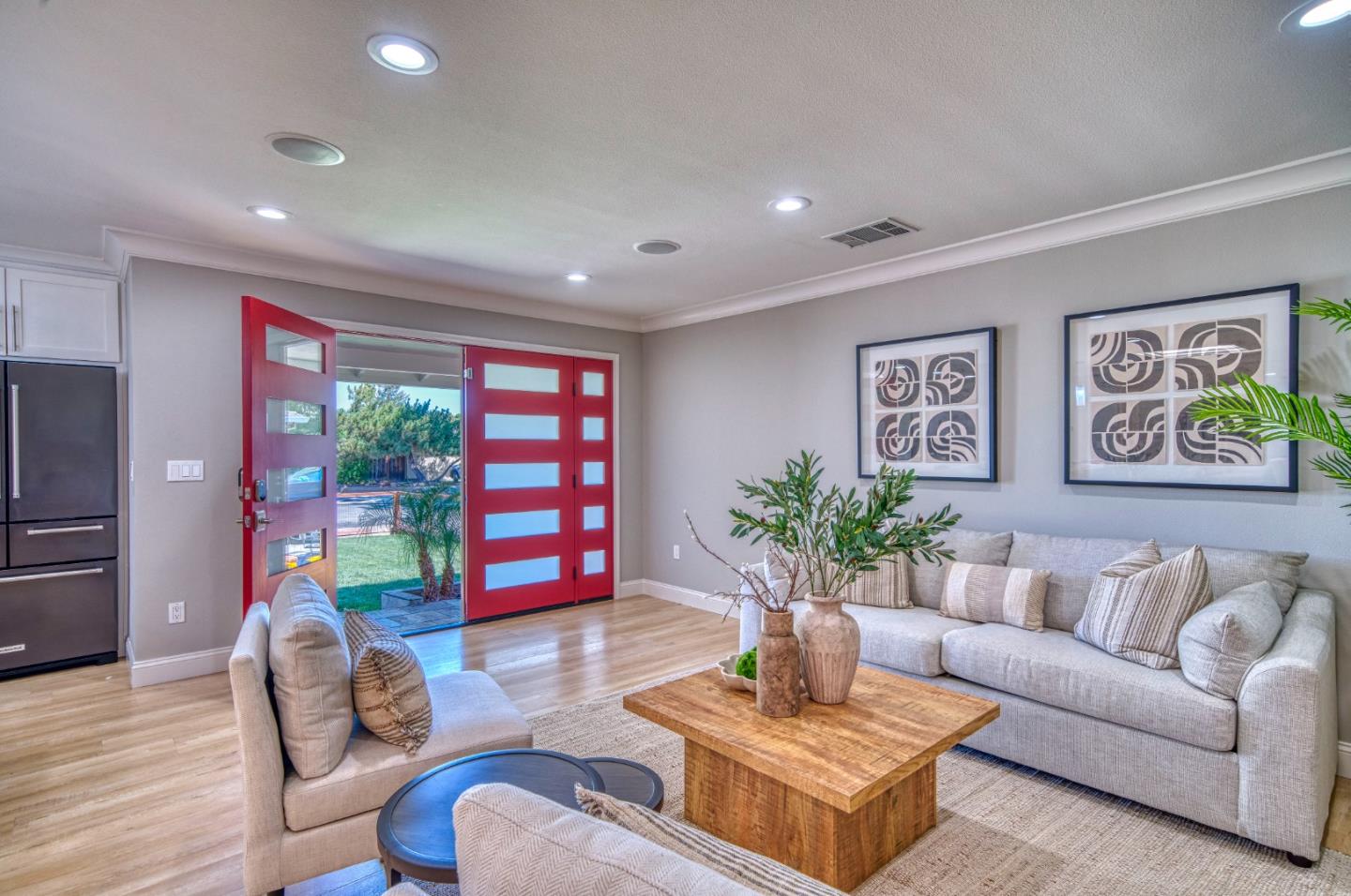 2425 Briarwood Drive