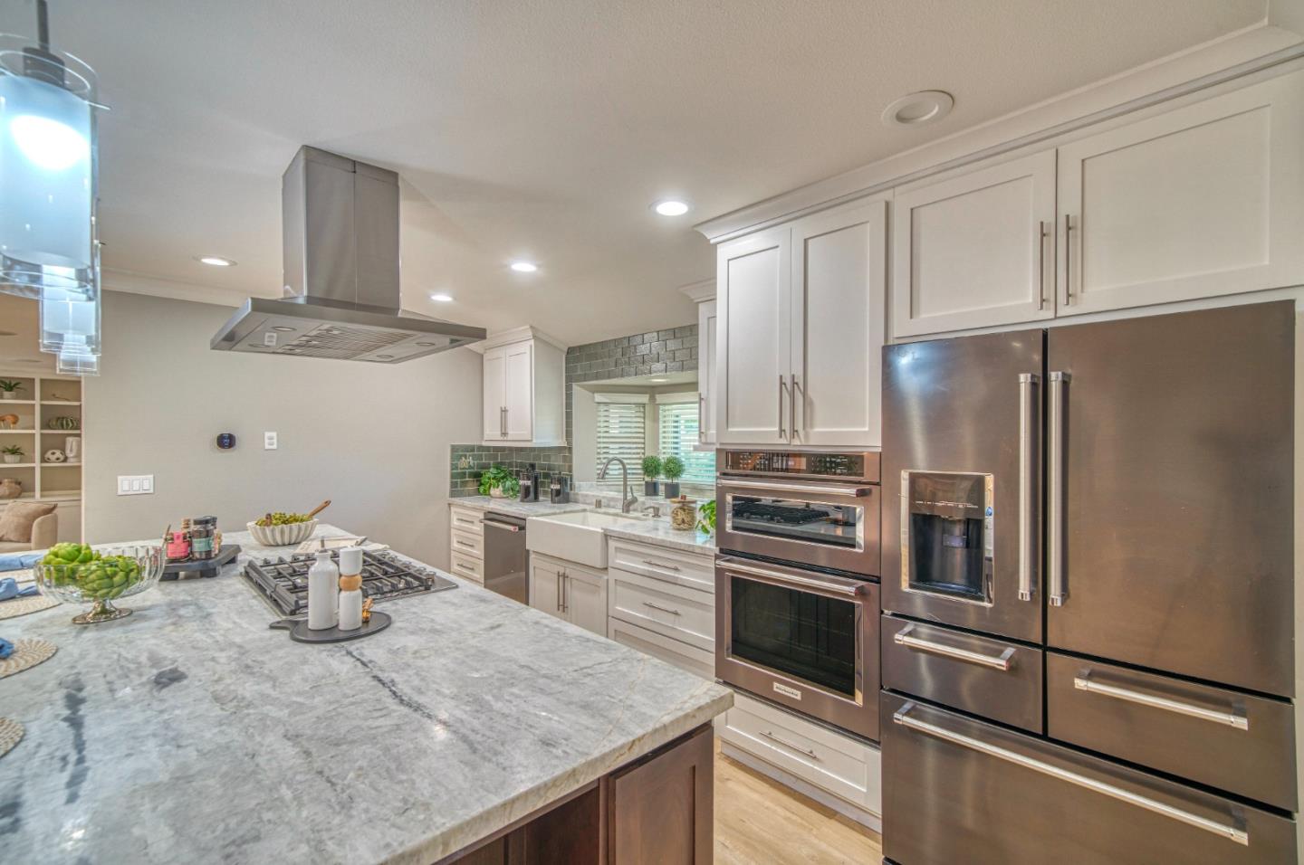 2425 Briarwood Drive