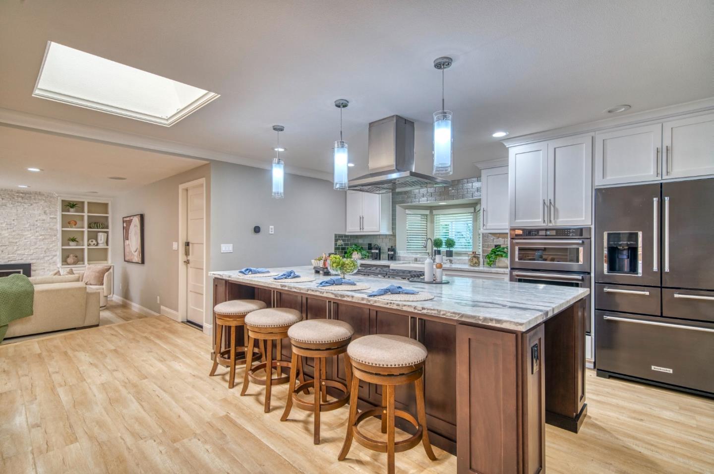 2425 Briarwood Drive