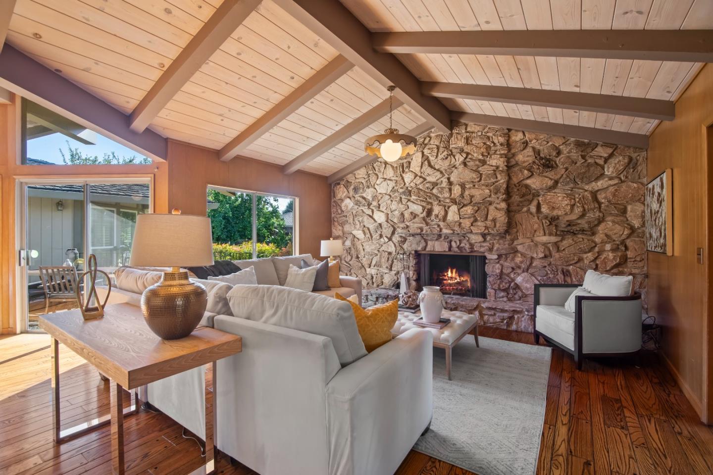 2139 Cedarwood Lane