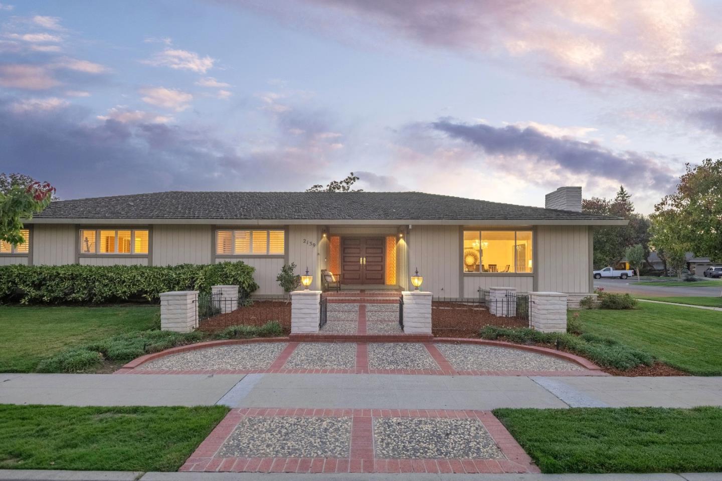 2139 Cedarwood Lane