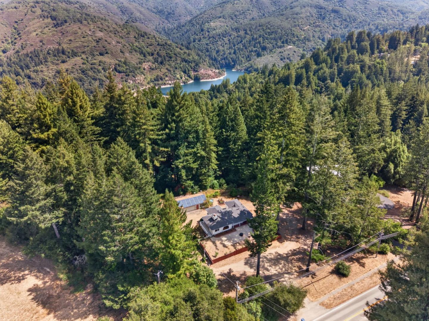 23889 Summit RD