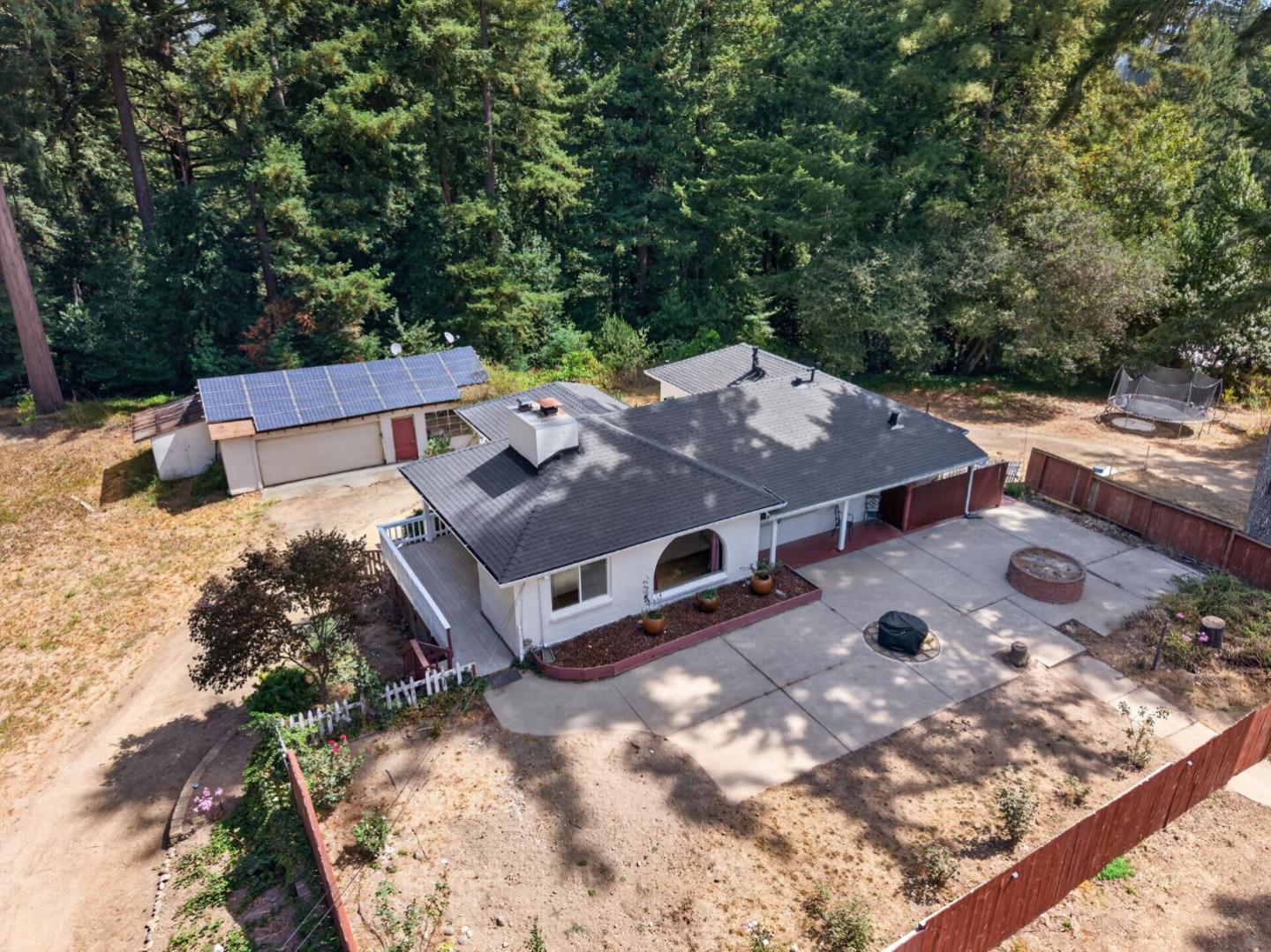 23889 Summit RD