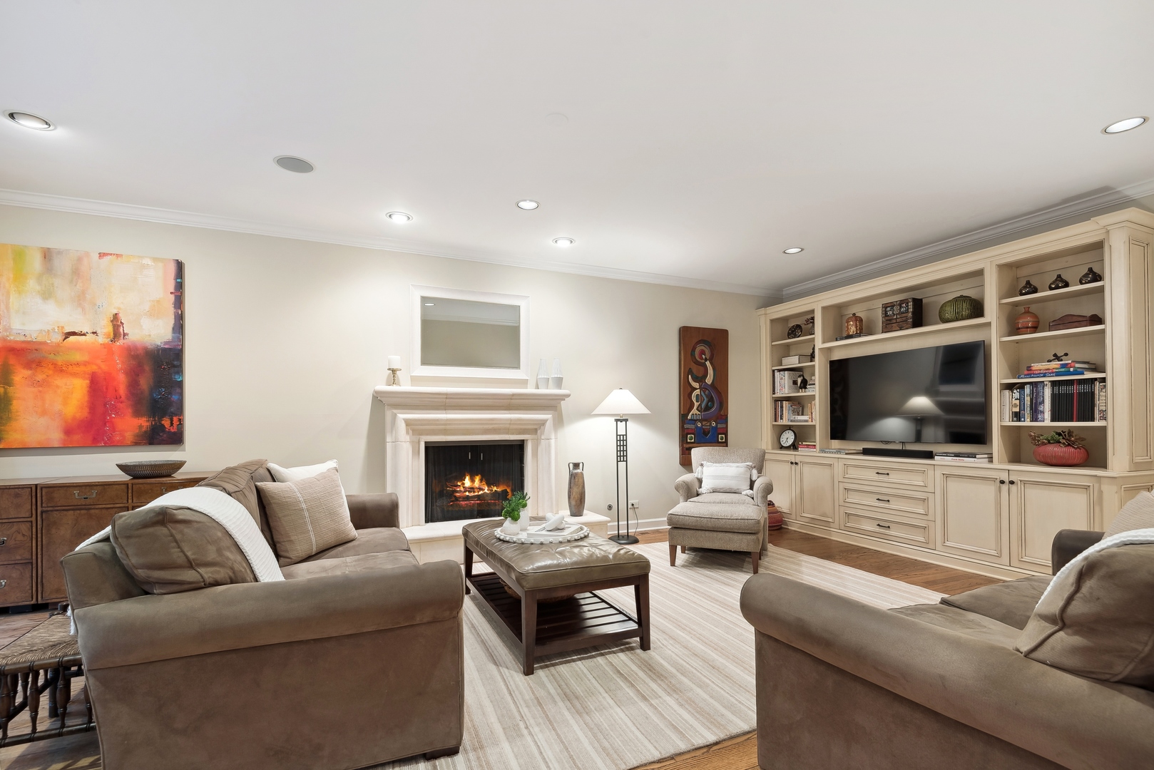 2319 Thornwood Avenue