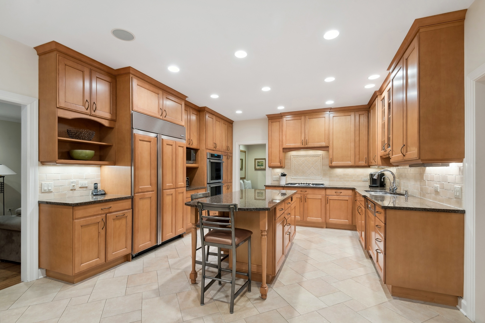 2319 Thornwood Avenue