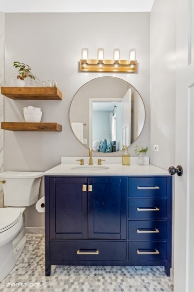 2333 N Leavitt Street Unit: 3N