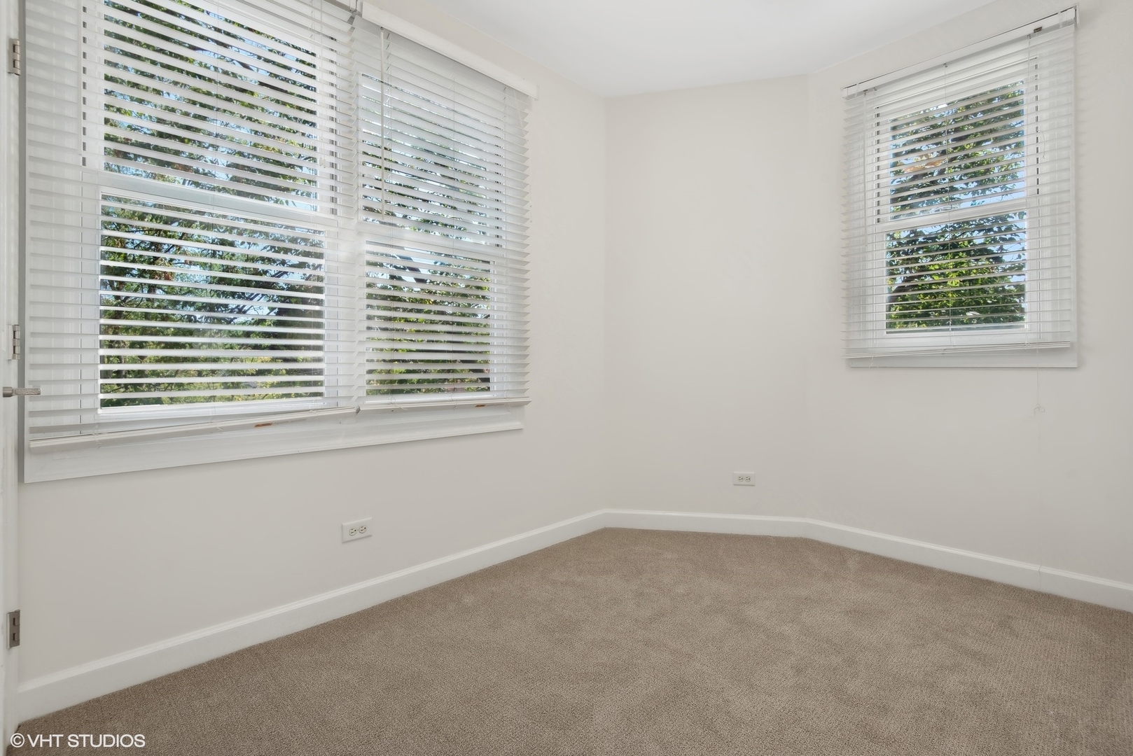 3250 Thayer Street Unit: 0