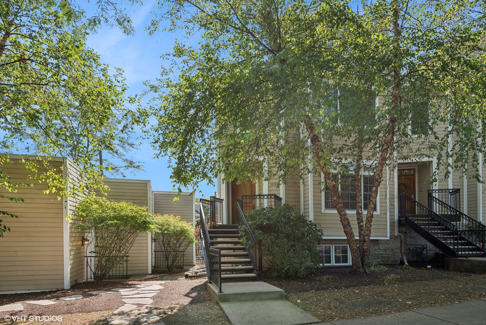 3250 Thayer Street Unit: 0