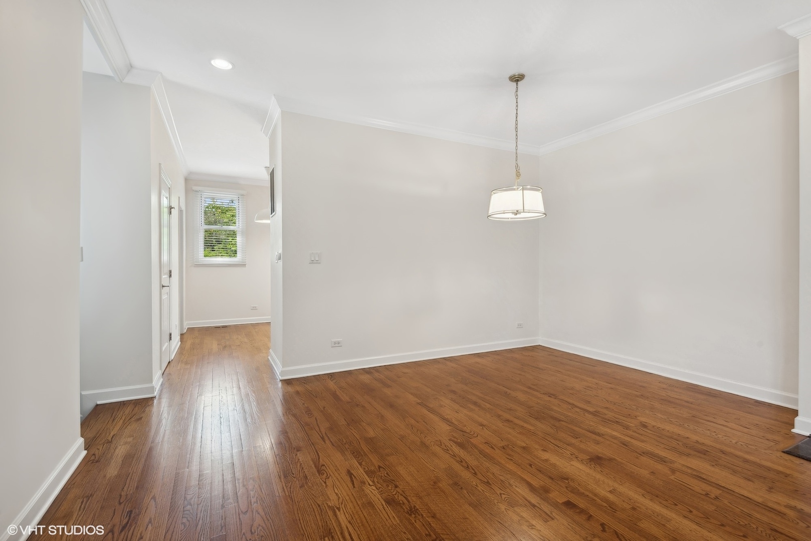 3250 Thayer Street Unit: 0