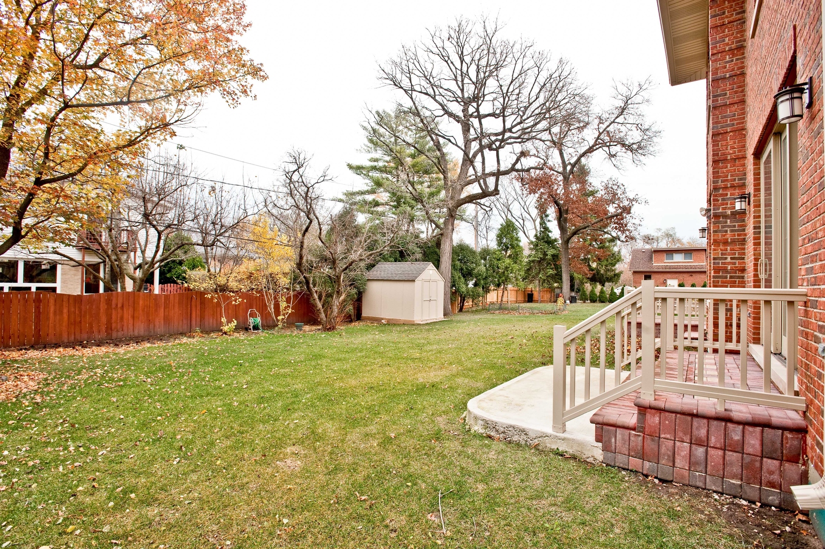 2728 Greenleaf Avenue