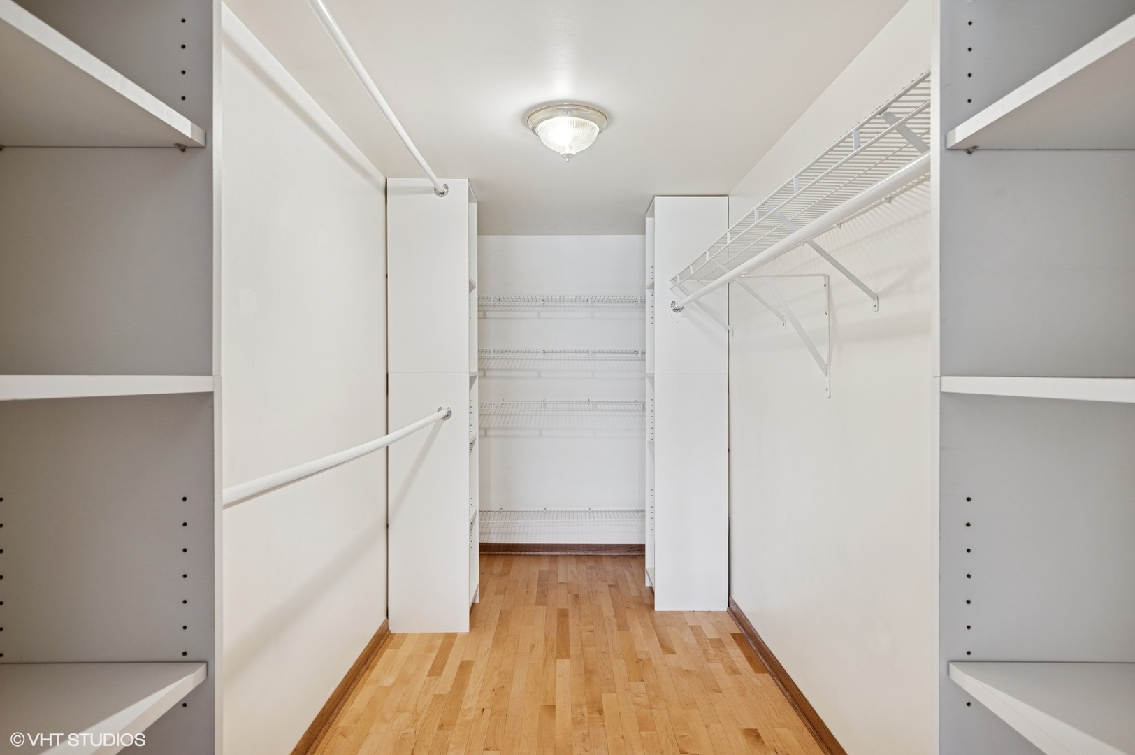 101 Summit Avenue Unit: 305