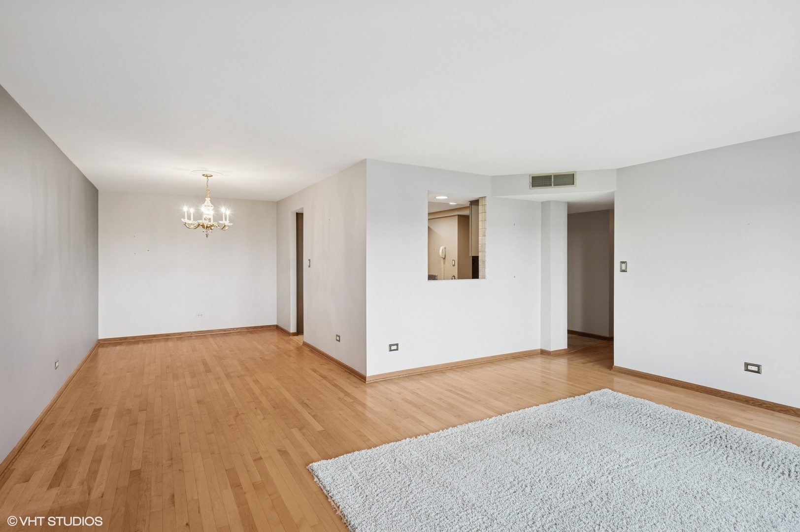 101 Summit Avenue Unit: 305