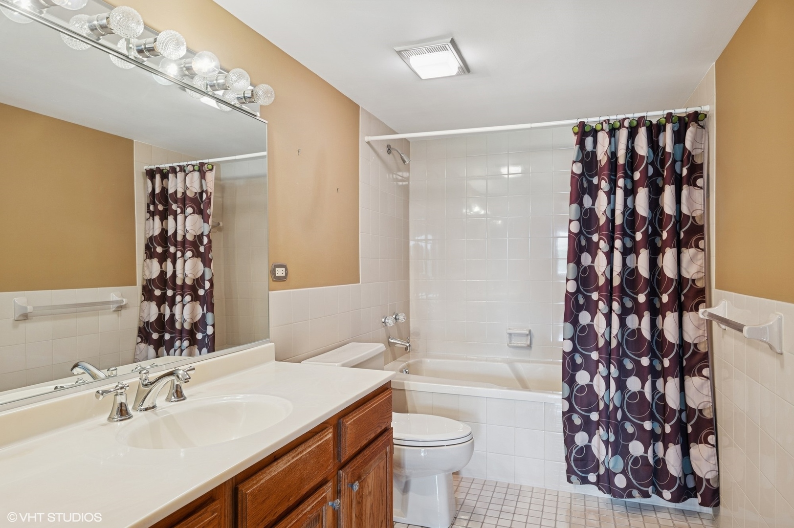 101 Summit Avenue Unit: 305