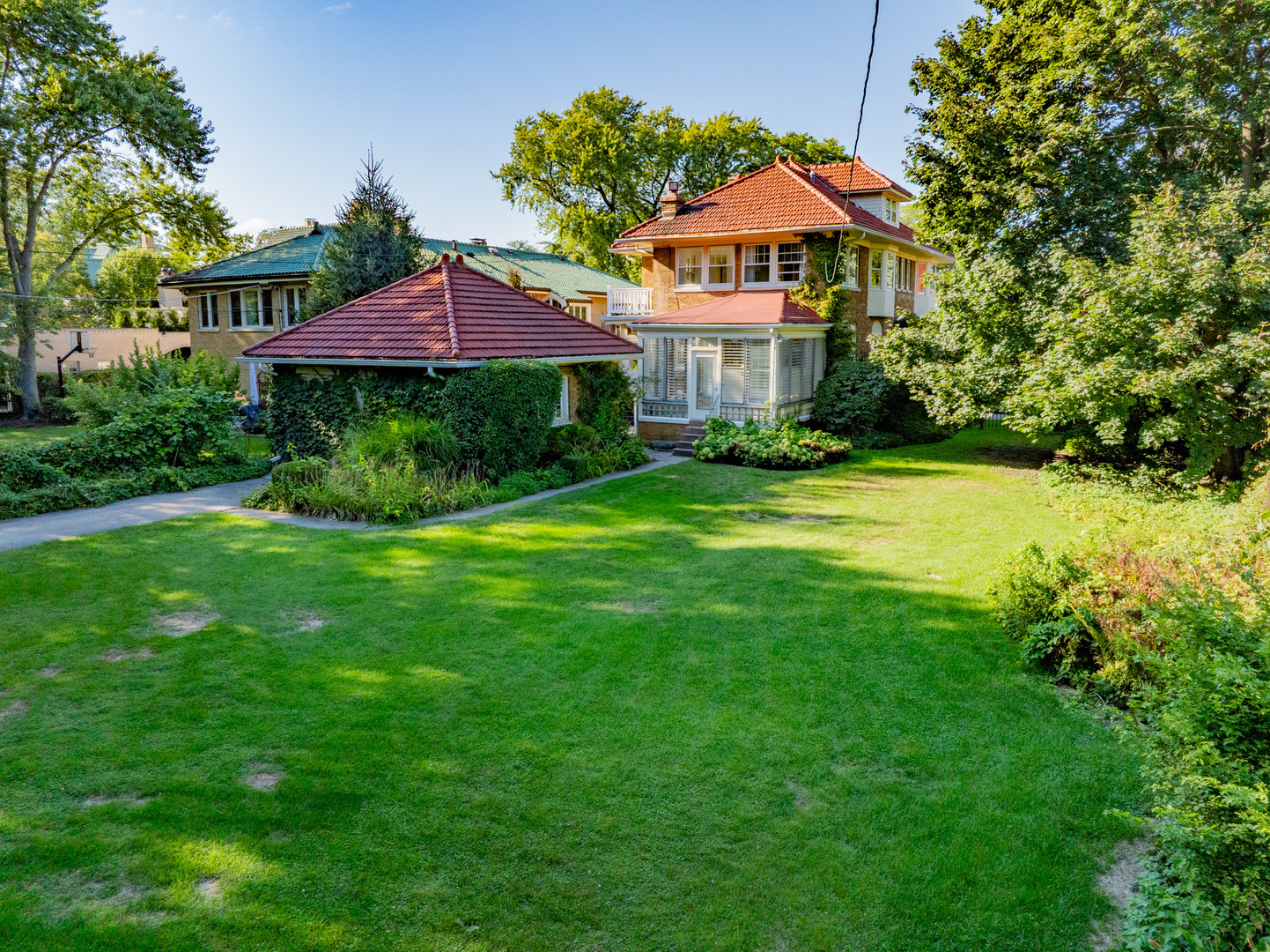 693 Sheridan Road