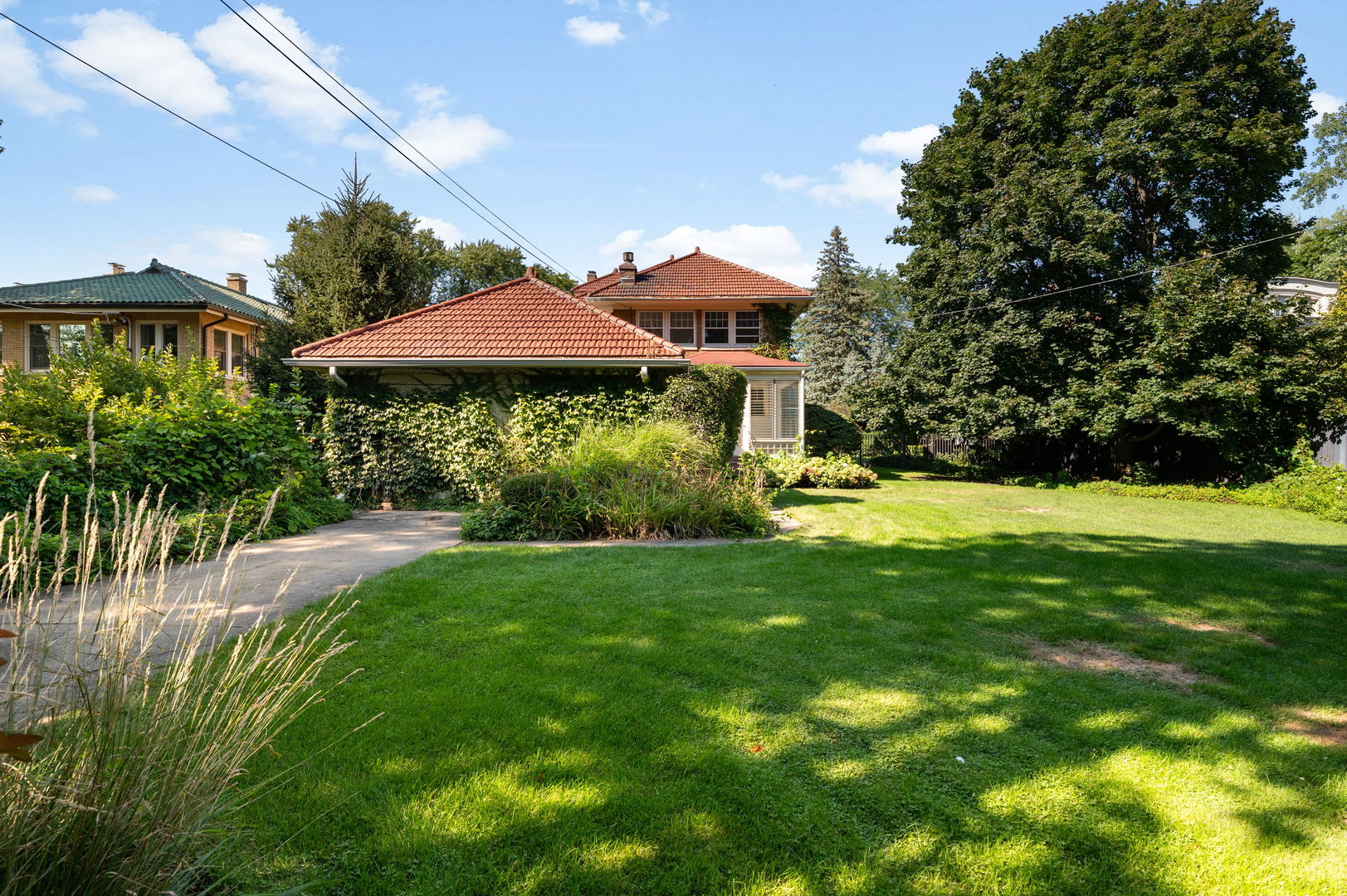 693 Sheridan Road