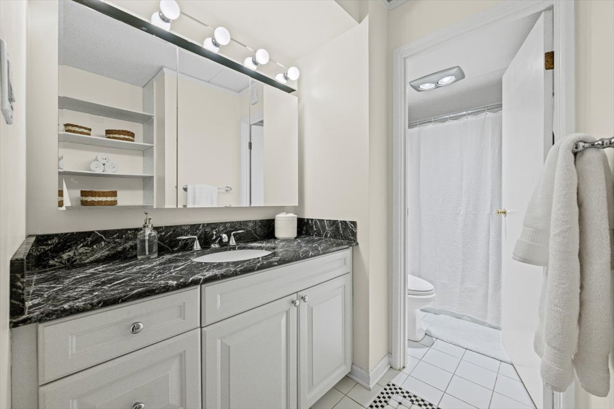 1625 Sheridan Road Unit: 312