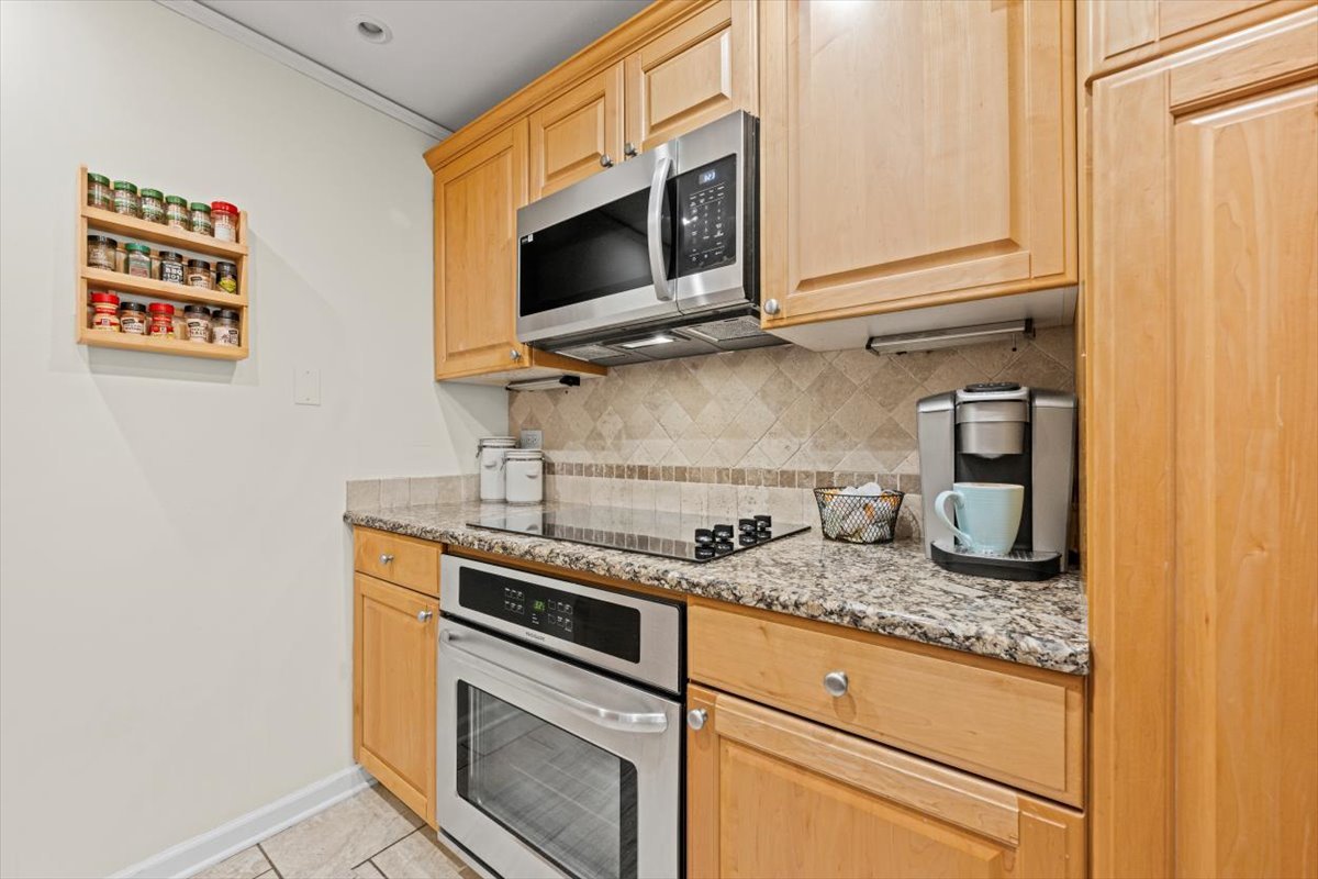 1625 Sheridan Road Unit: 312