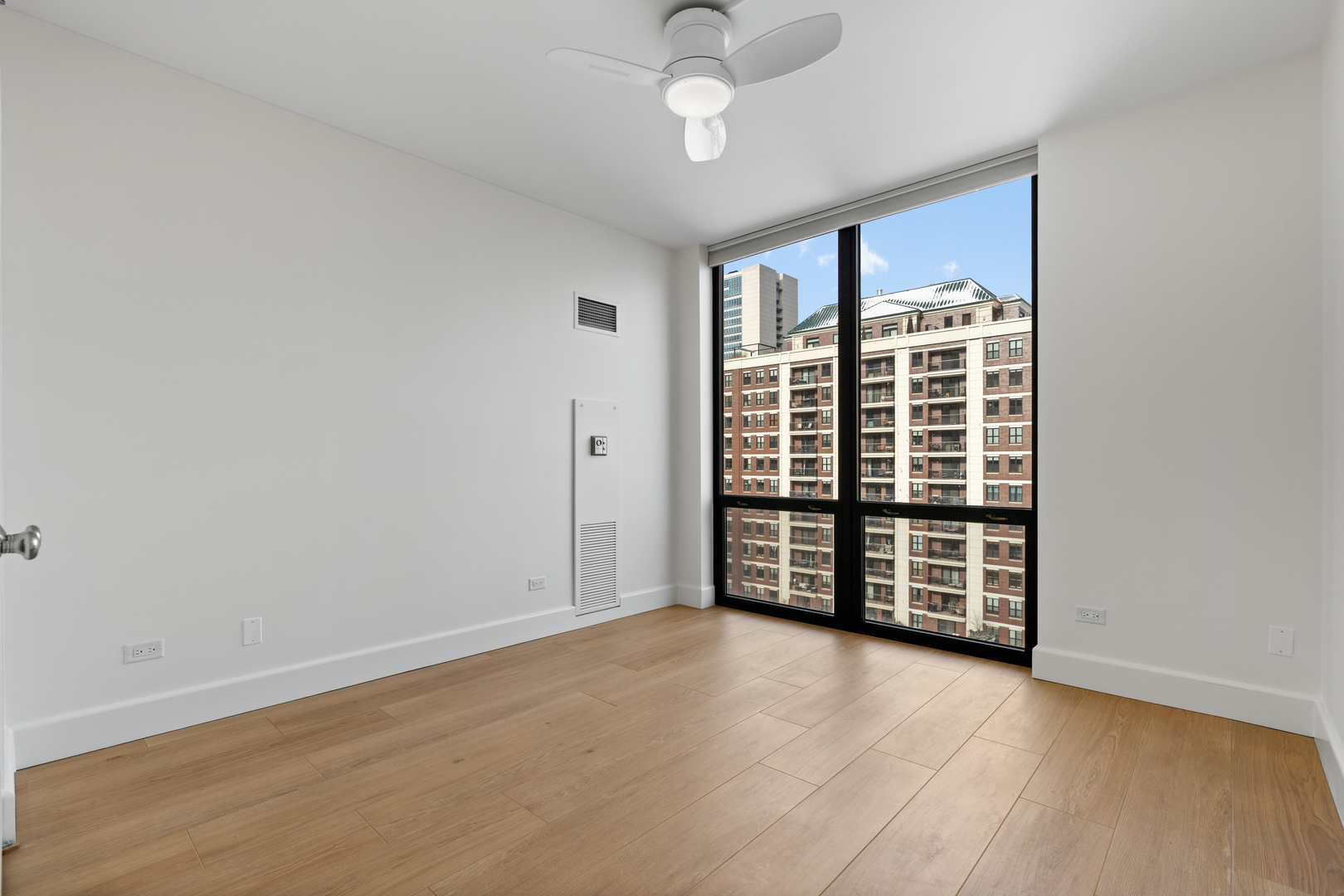 435 W Erie Street Unit: 1106