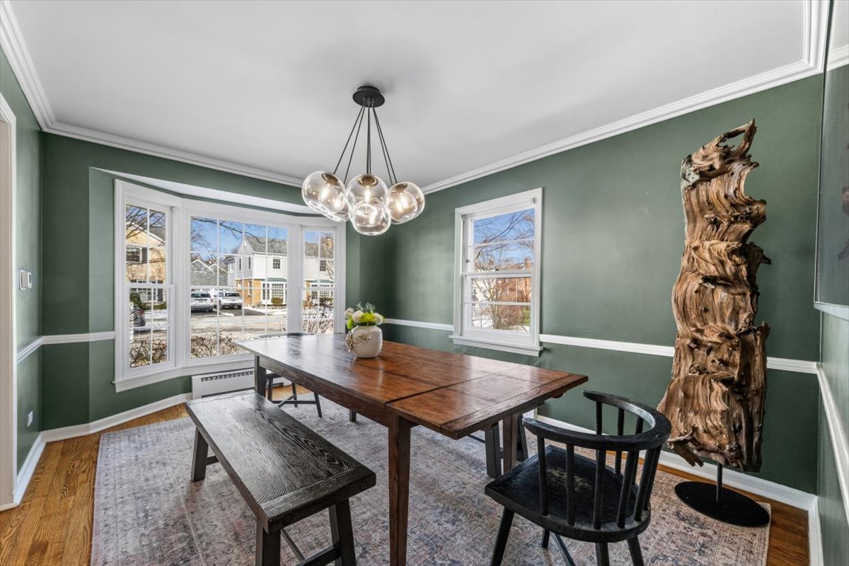 2121 Greenwood Avenue