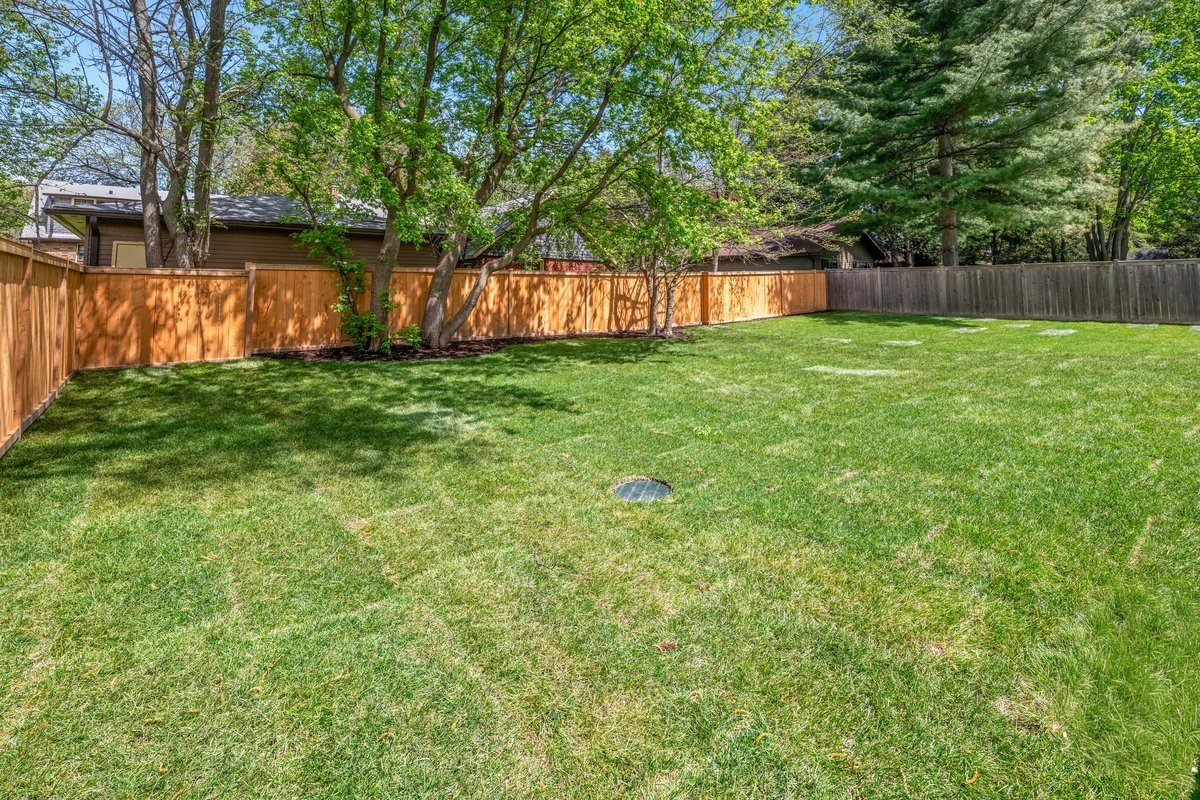 2438 Pomona Lane