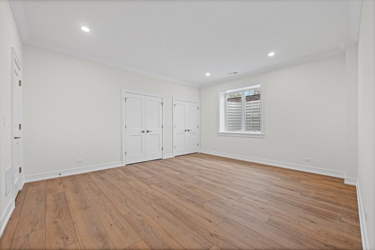2438 Pomona Lane