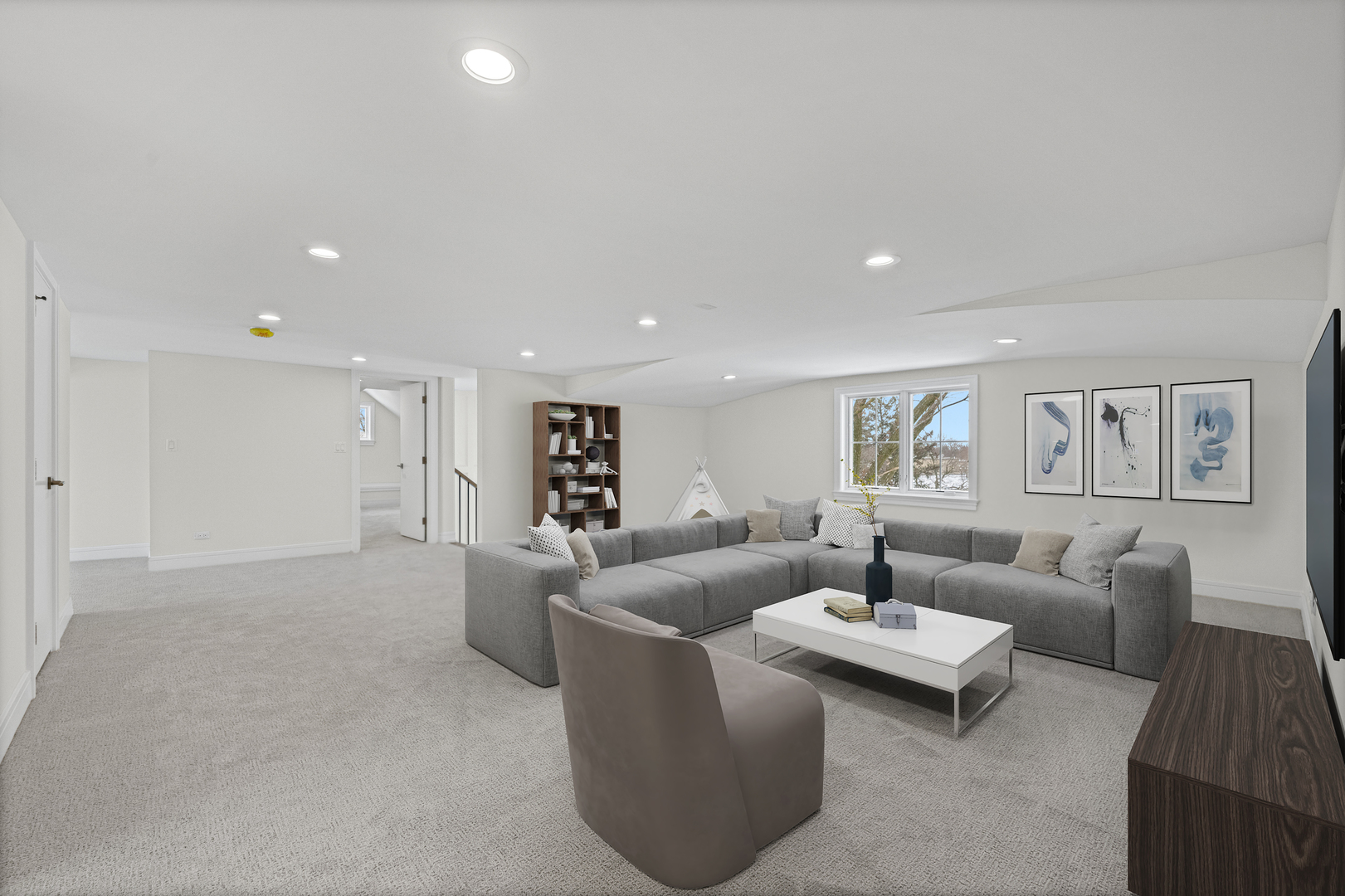 2438 Pomona Lane