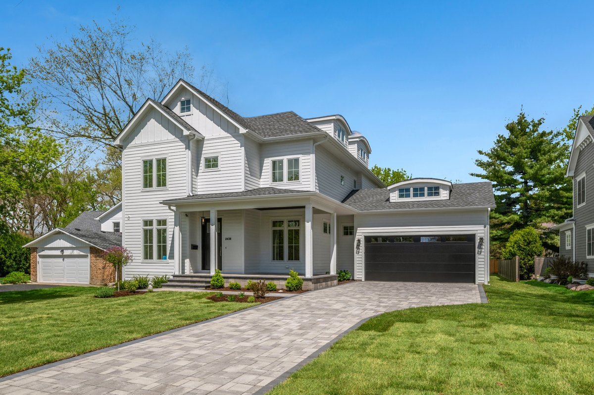 2438 Pomona Lane