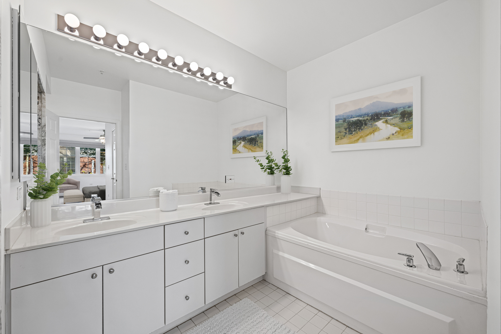 7420 Lincoln Avenue Unit: B