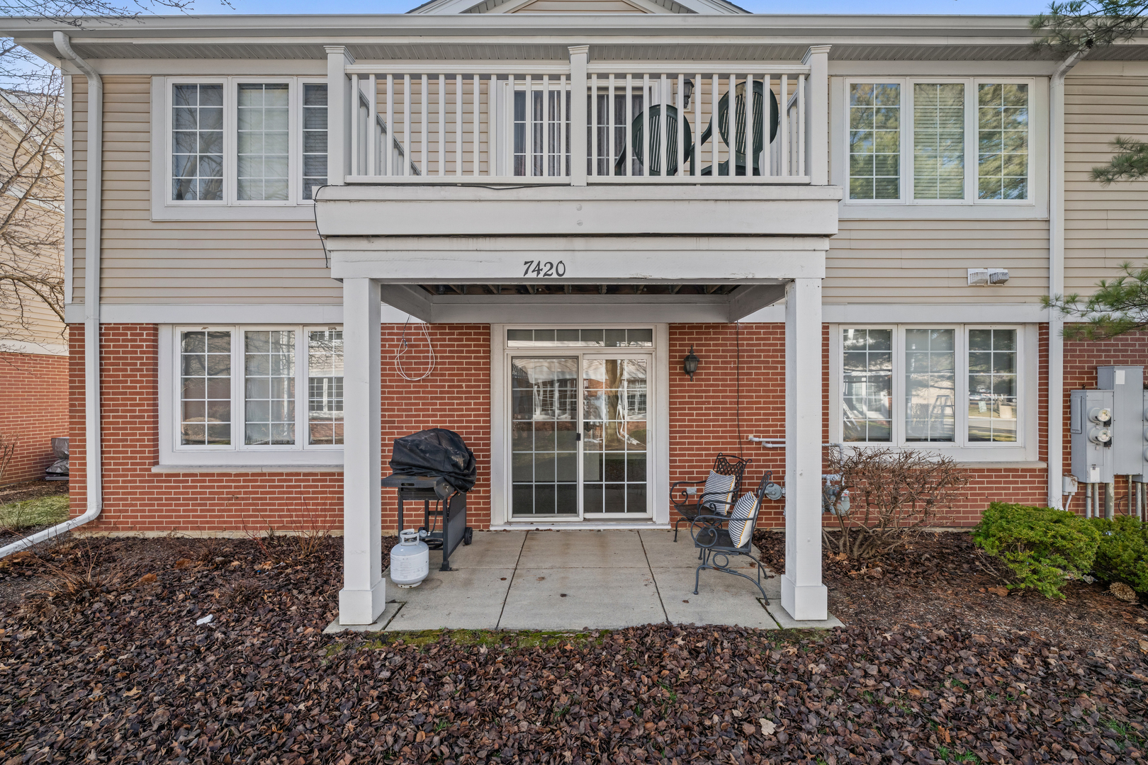 7420 Lincoln Avenue Unit: B