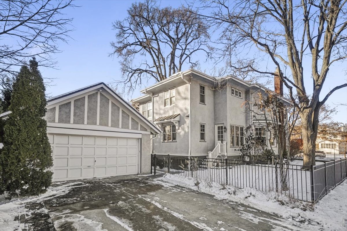 1003 Forest Avenue